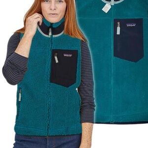 Patagonia Teal and Navy Fleece Vest